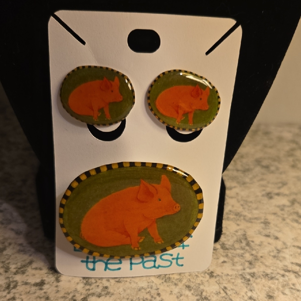 Pink Pig Brooch and Earring Set